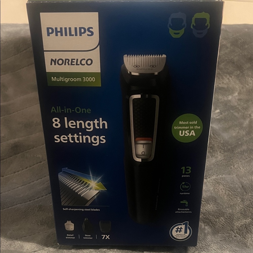Philips Norelco Multigroom 3000 Black Grooming Kit